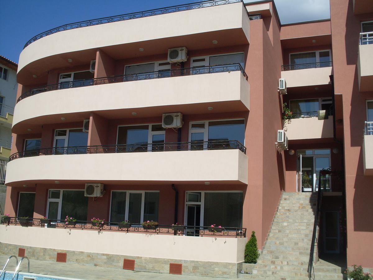 Femili Hotel Diveda Sveti Vlas Exterior photo